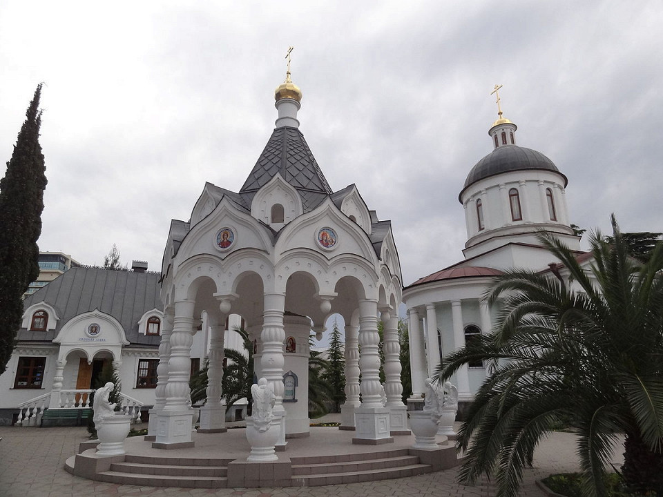 Собор Михаила Архангела в Сочи
