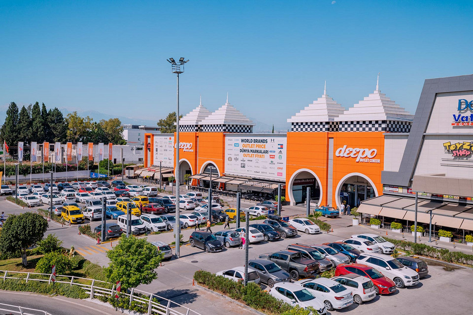 Аутлет Deepo Outlet в Анталии