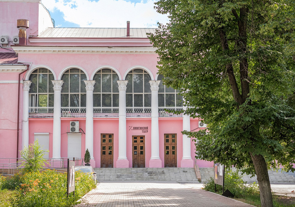 Старое здание камерного театра, Воронеж