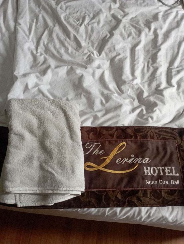 У нас в Тольятти такое блюдо стоит 400 рублей, а не 15002