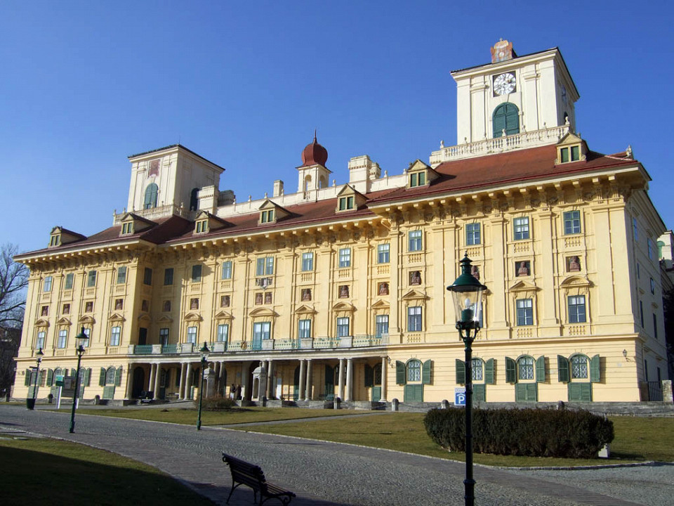 Замок Эстерхази, Австрия