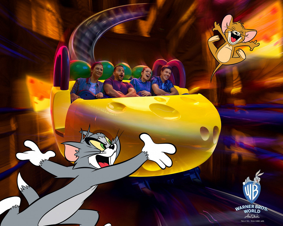 Парк развлечений Warner Bros. World, Swiss Cheese Spin