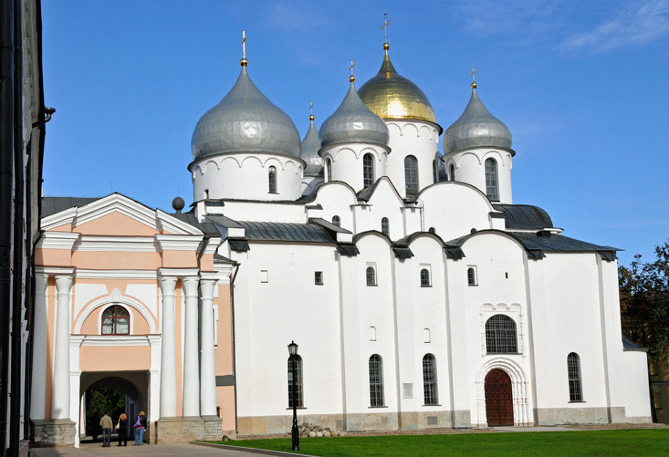Вход в Софийский собор в Новгороде, Великий Новгород