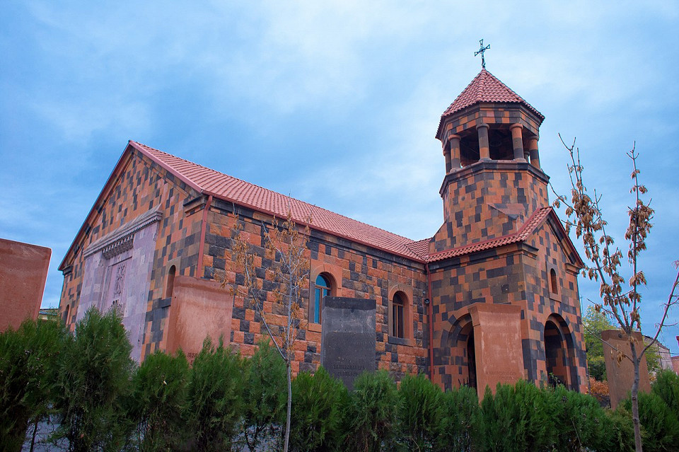 Церковь Св. Григора Нарекаци, Армавир, Армения