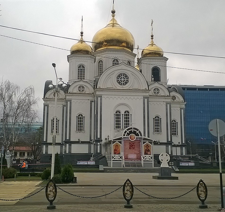 Войсковой собор Александра Невского в Краснодаре