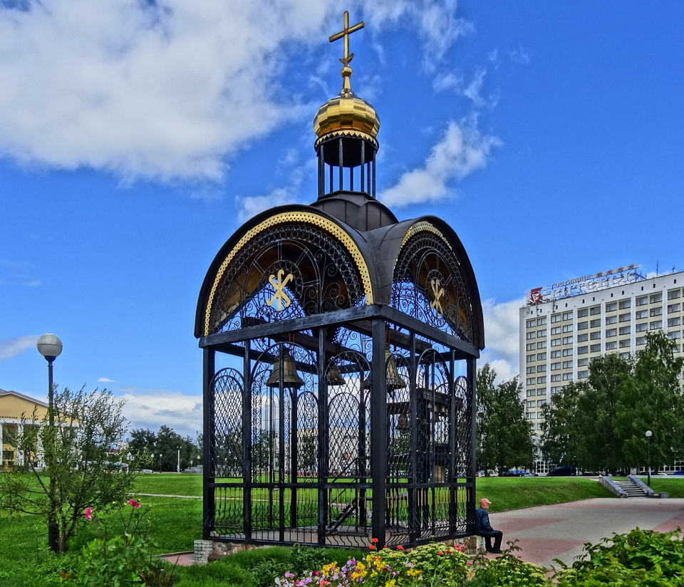Звонница возле Благовещенской церкви Витебска