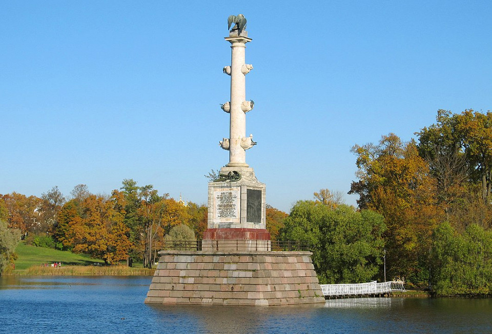 Чесменская колонна