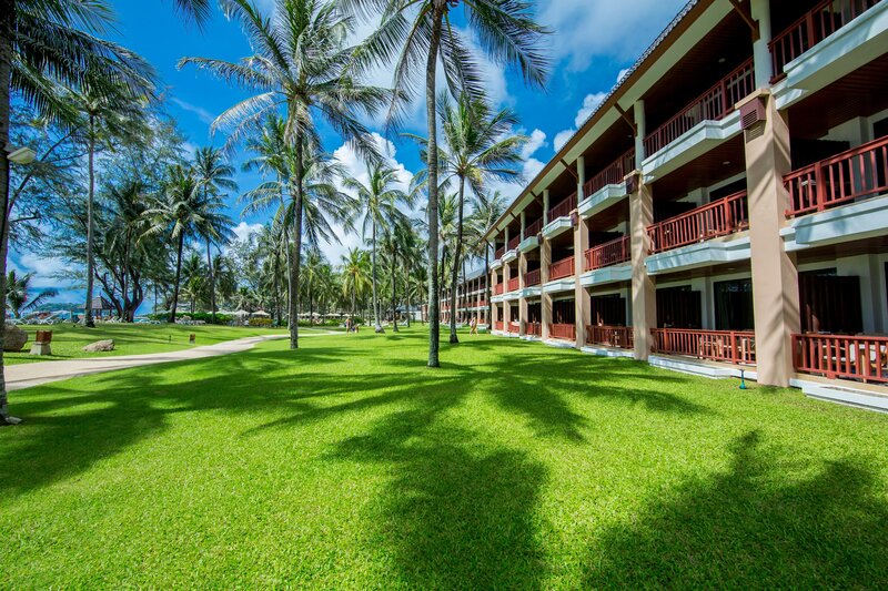 Katathani Phuket Beach Resort1