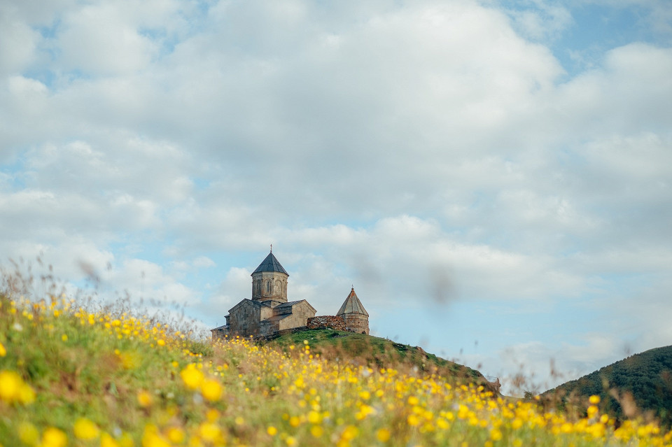Троицкая церковь, Степанцминда, Грузия