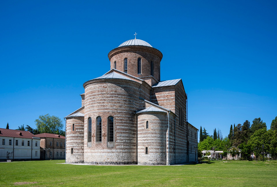 Патриарший собор в Пицунде, Абхазия