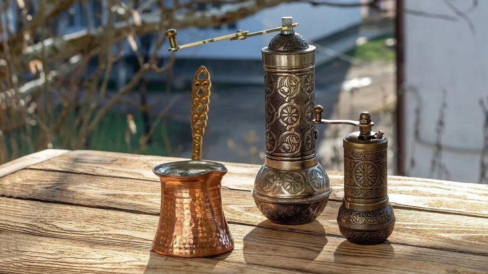Старинные кофейные мельницы Турции