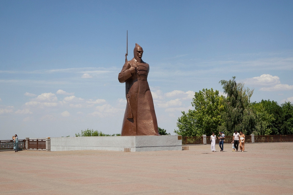Крепостная гора в Ставрополе, аамятник воину-освободителю, Ставрополь, Россия