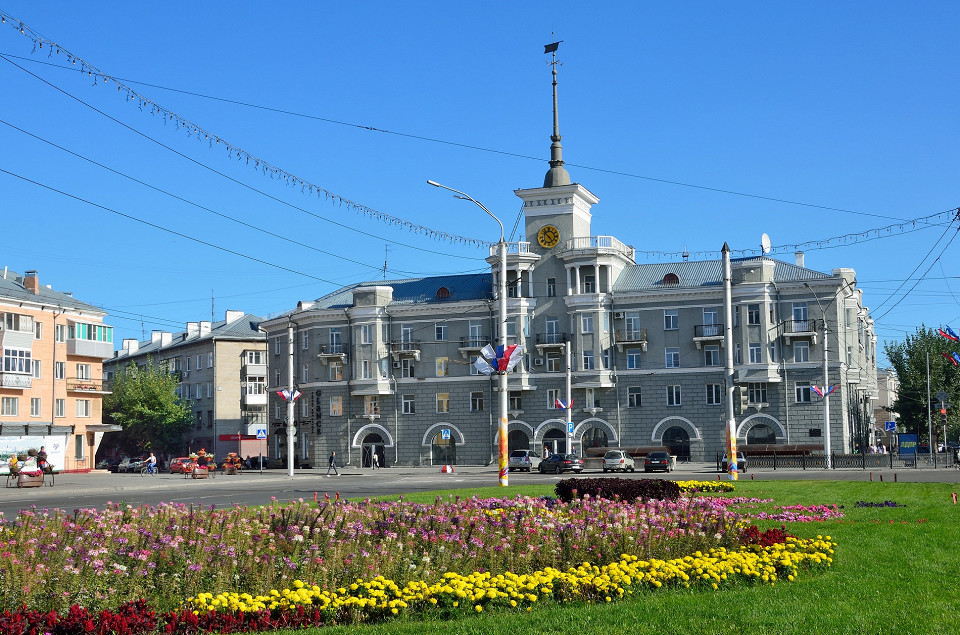 Дом под шпилем, Барнаул