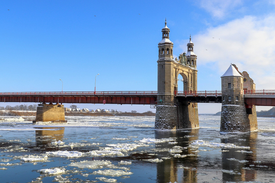 Мост Королевы Луизы зимой, Советск