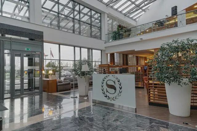 Sheraton Skypoint Luxe Hotel.jfif
