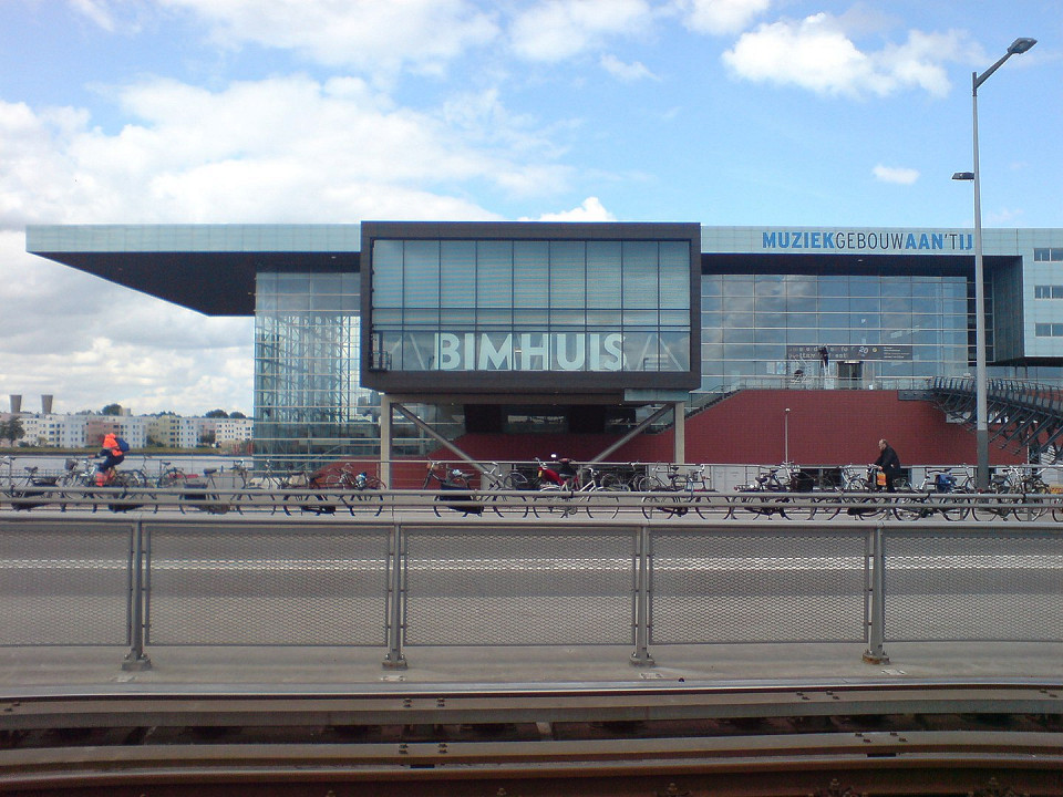 Театр Bimhuis в Амстердаме