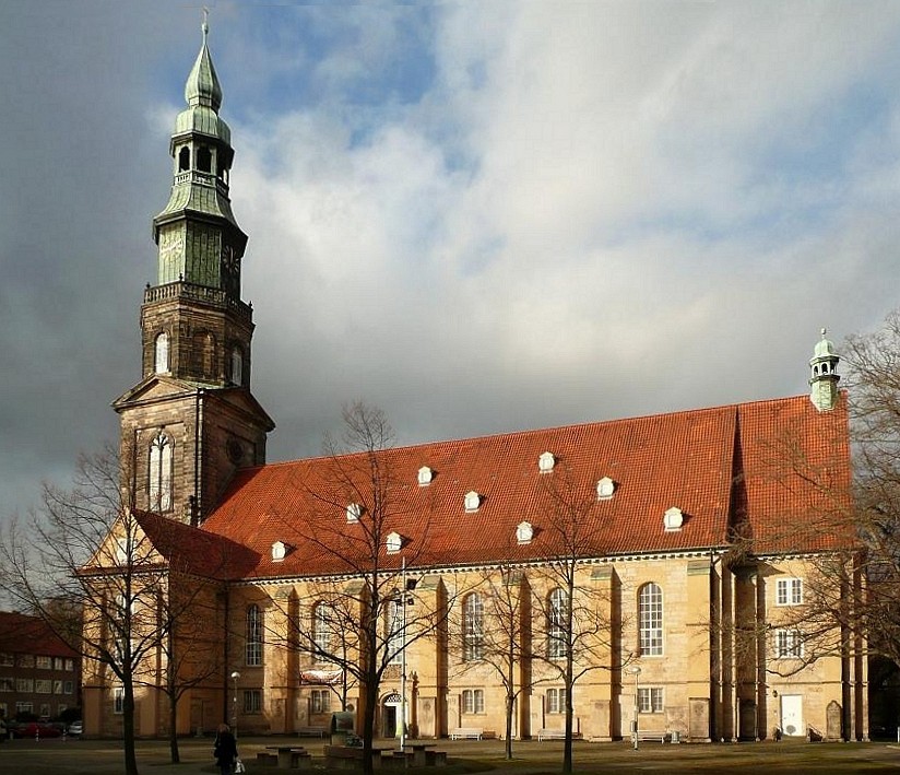 Нойштадтер-кирхе в Ганновере, Германия