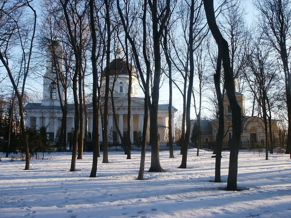 Вид на Петропавловский собор Гомеля