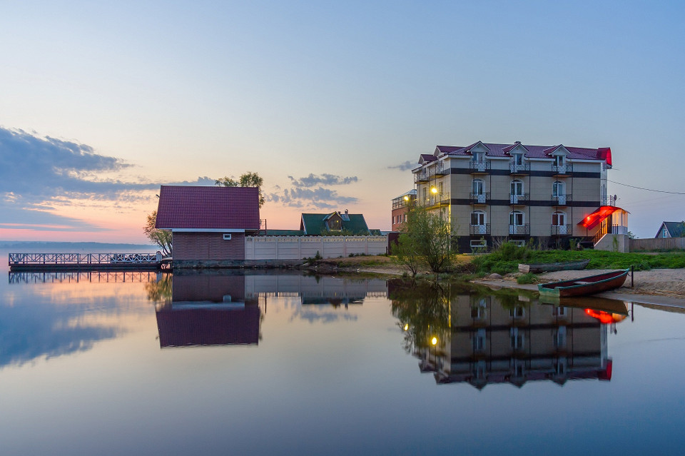 Отель на берегу Селигера
