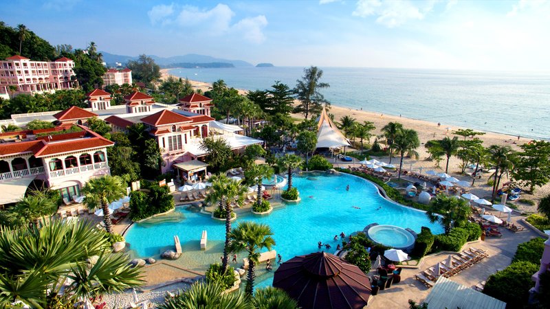 Centara Grand Beach Resort