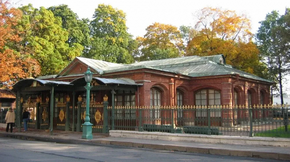 Домик Петра I в Санкт-Петербурге 1