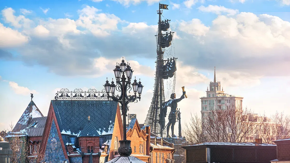 Памятник Петру I в Москве3