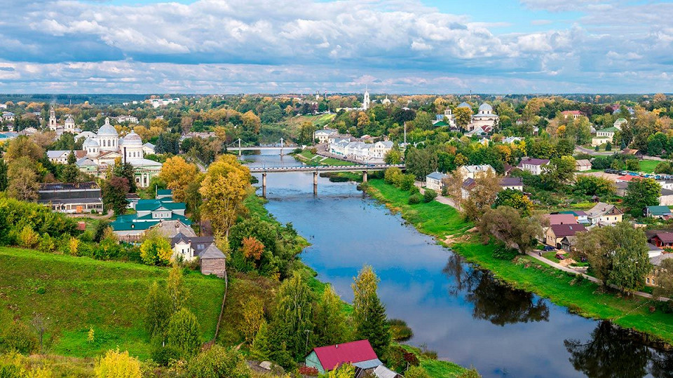 Что посмотреть по пути из Москвы в Петербург 9
