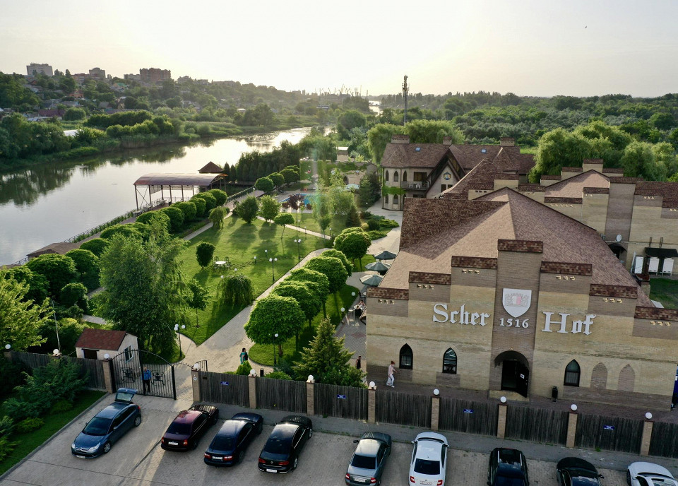 Scher Hof