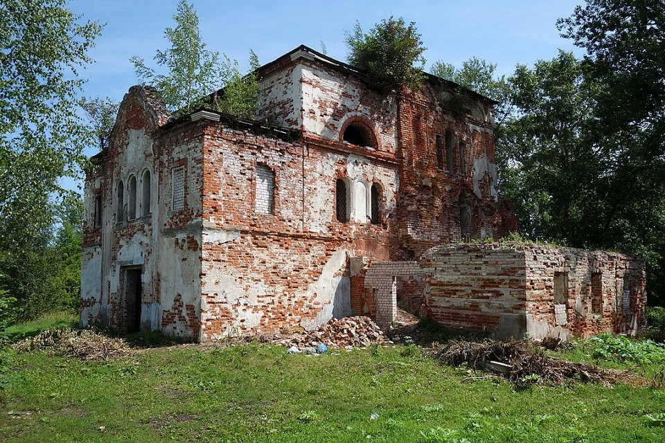 Дмитровский монастырь