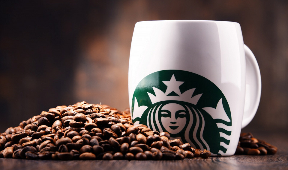 Кофе с кружкой Starbucks