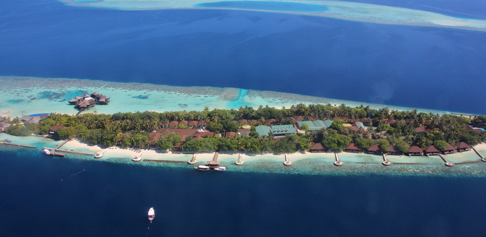 Lily Beach Resort & Spa, Хувахенду, Мальдивы
