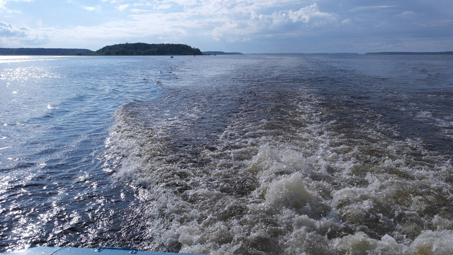 На Иваньковском водохранилище