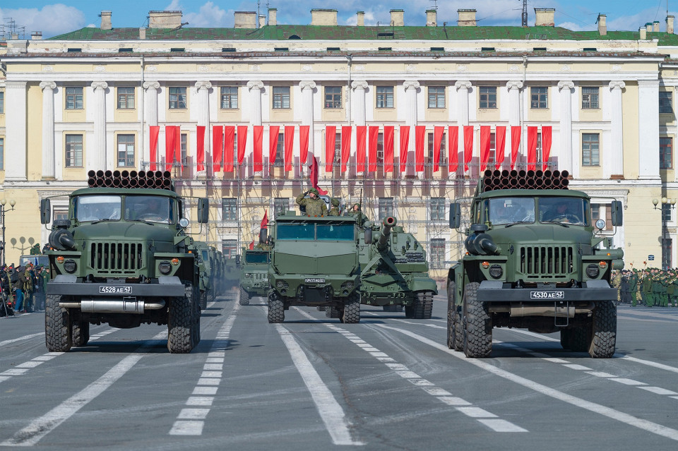 Военная техника в День Победы, Санкт-Петербург