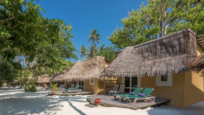 Отель Kuredu Island Resort & Spa