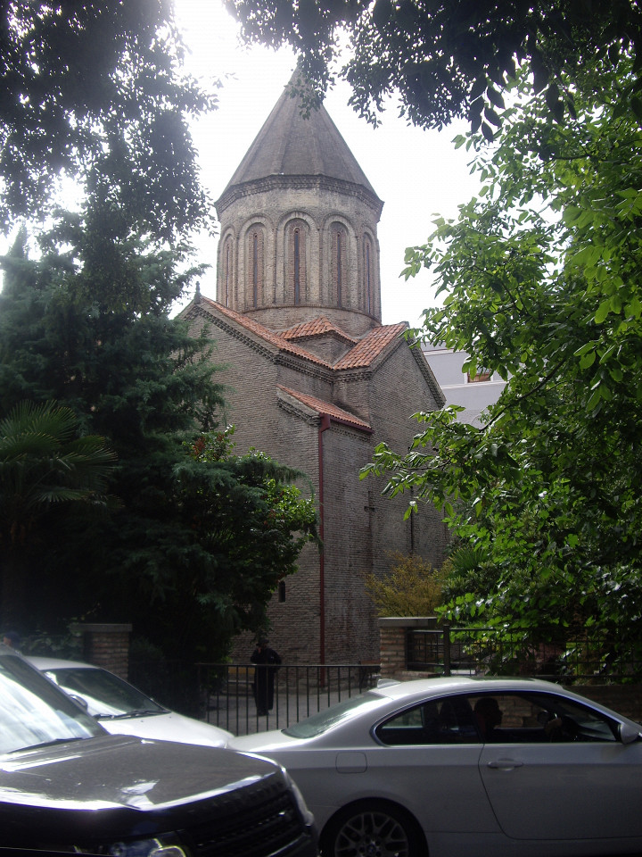 Церковь Джварис Мама
