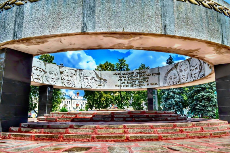Мемориальный комплекс «Вечный огонь» в Тамбове