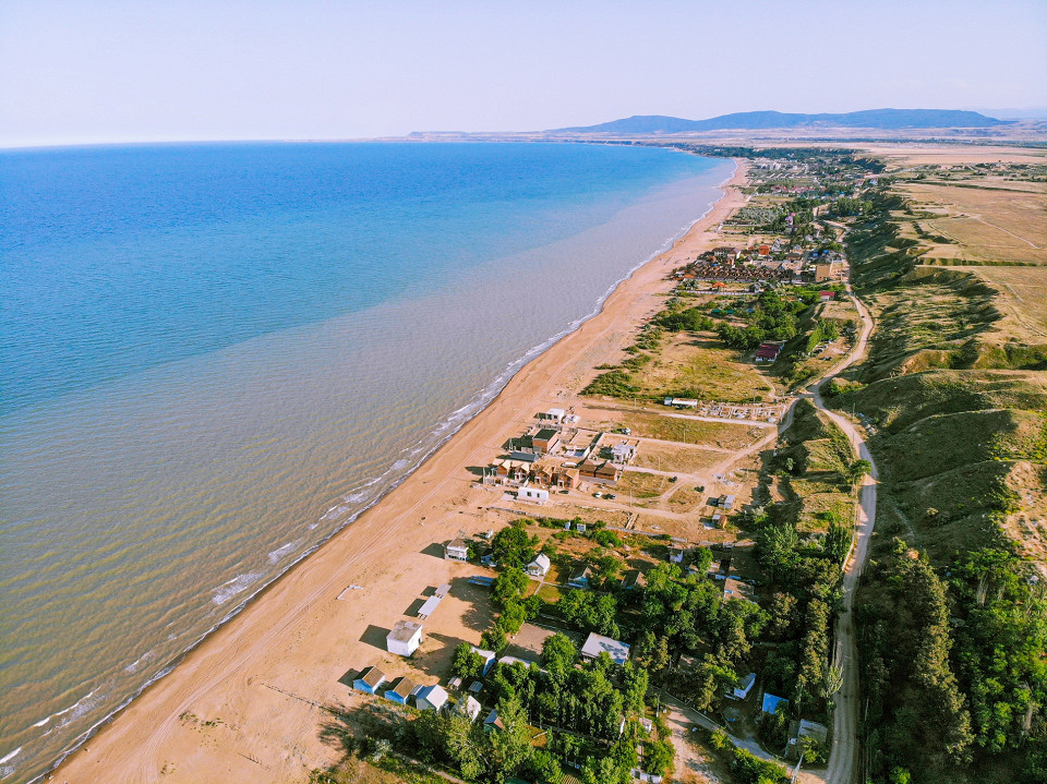 Побережье Каспийского моря, Манас