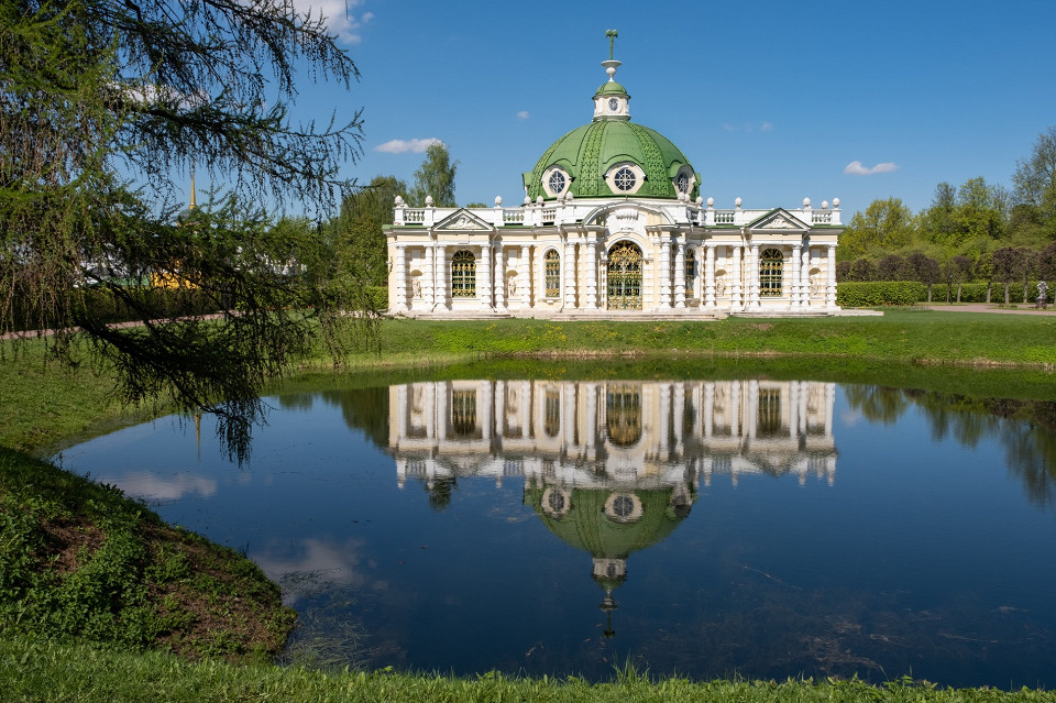 Павильон Грот, Кусково