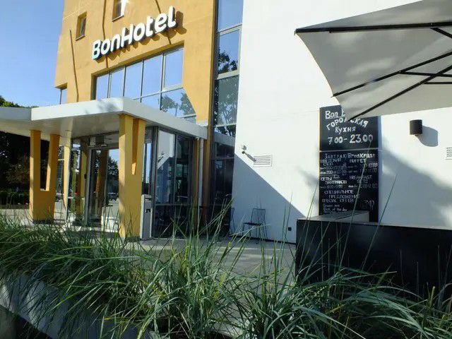 BonHotel2.jfif