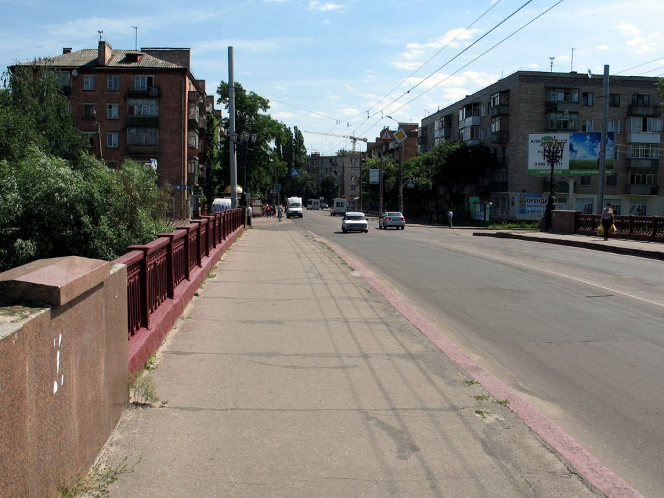 Красный мост Чернигова