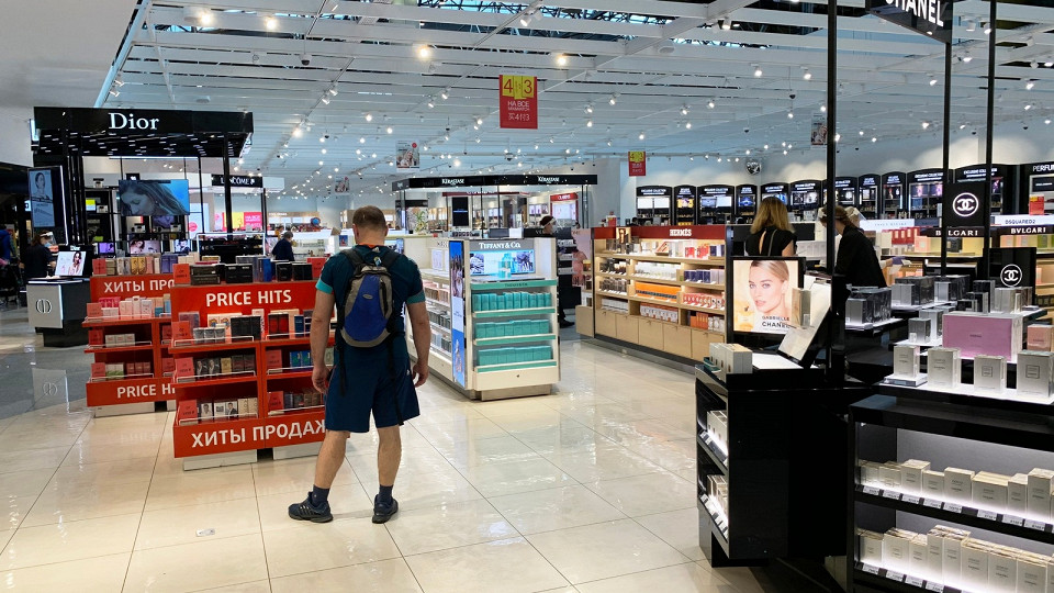 Duty free в аэропорту Шереметьево, Москва