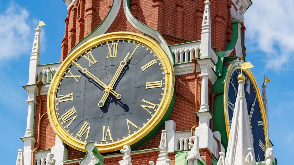Спасская башня Московского Кремля 3