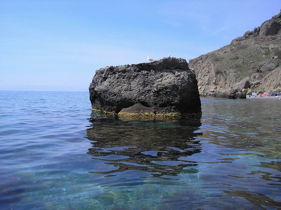 Воды у мыса Меганом