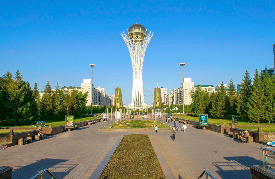 Монумент Байтерек, Астана, Казахстан
