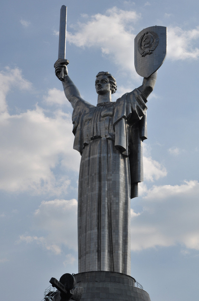 Родина-мать, Киев