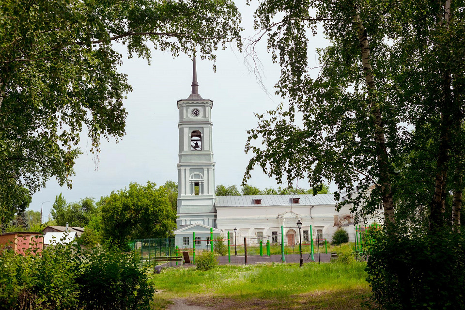 Колокольня в Павловске