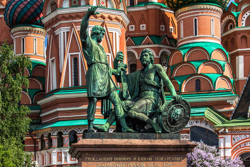 Памятник Минину и Пожарскому в Москве