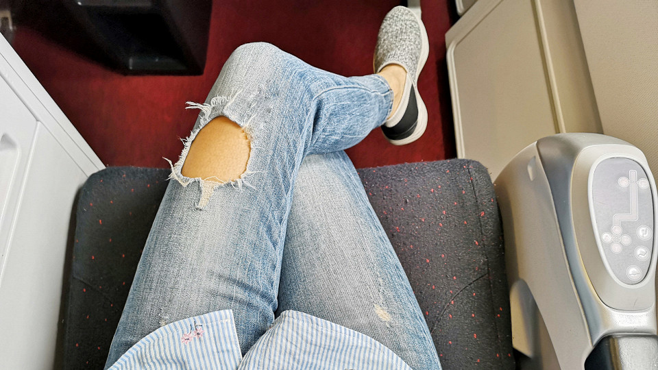 Джинсы в самолете