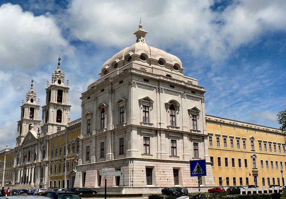 Королевский дворец Мафра, Португалия