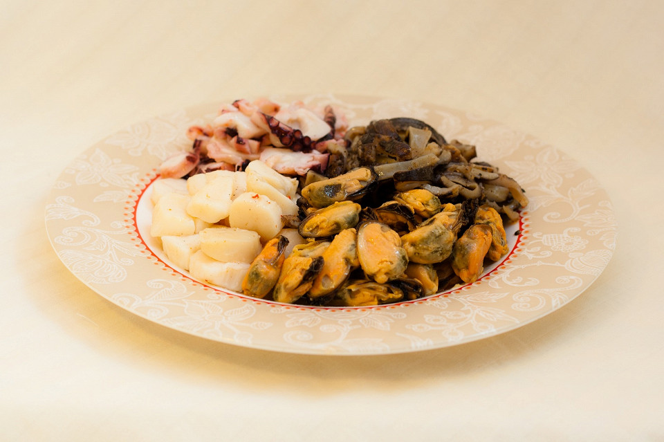 Осьминог, Кукумария, Гребешок, Мидии – морепродукты